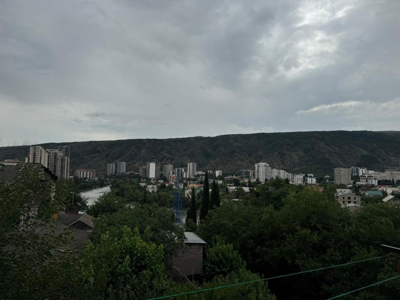 דירות טביליסי Apartament Victoria מראה חיצוני תמונה